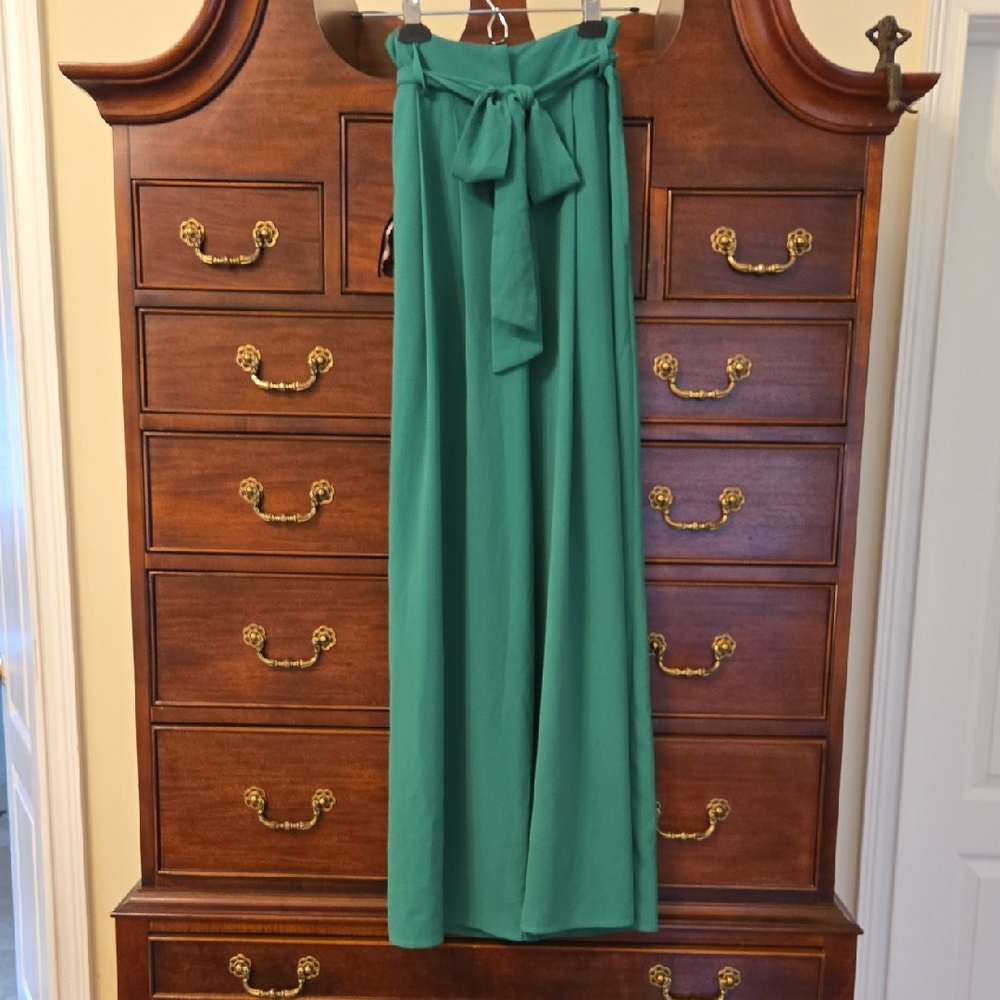New! Elegant Belted Wide-Leg Pants